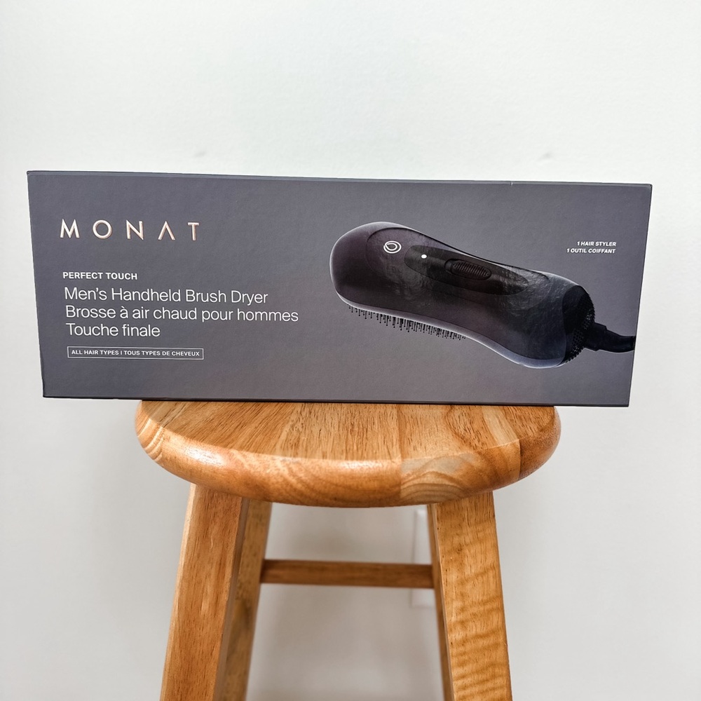 Monat Man’s Handheld Brush Dryer For All Hair Types New In Box